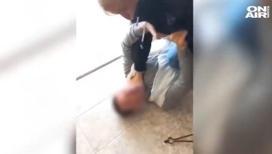 Появиха се шокиращи кадри от нападението над лекар, пребили го заради ваксина