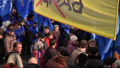 Катрин Аштън заминава да търси решение на проблемите в Украйна