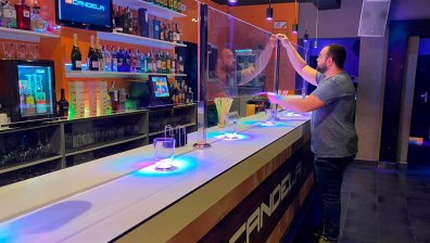 Испания затваря нощните клубове в цялата страна