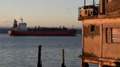 САЩ задържаха още един танкер в Карибско море
