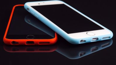 Apple с рекорден брой активации по Коледа