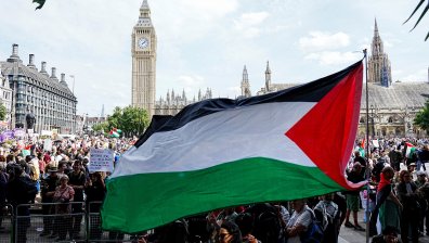 "Свободна Палестина": Масови демонстрации и арести в Лондон (СНИМКИ)