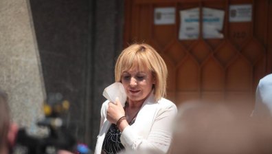 Манолова настоява за промени в Закона за ВиК и изслушване на КЕВР