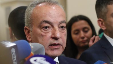 Гълъб Донев настоя за фокус върху главната прокуратура, а не върху Гешев