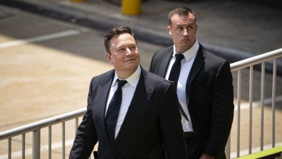 Путин взе Мъск на прицел, Москва нареди унищожаване на спътника "Старлинк" на SpaceX