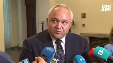 Нарушения при сечта в Карловско: Безразборно оставени са стотици кубици дървесина