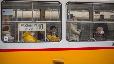 Общини пред енергийна криза: Ще останат ли на тъмно и без транспорт?