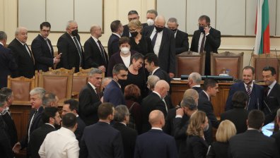 "Заклех се" - правителството на Кирил Петков вече е факт