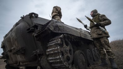 Киев: Атакувахме руската военновъздушна база в Морозовски район
