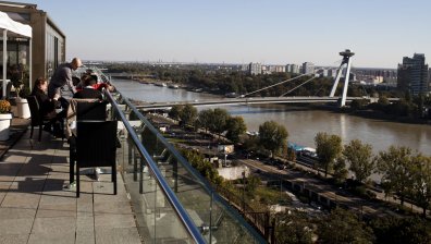 Словакия въведе нови мерки, в половината страна се затварят хотели и ресторанти