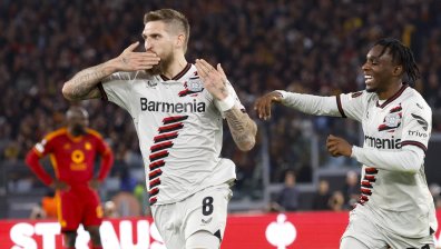 "Байер" (Леверкузен) надви "Рома" и докосва финала в Лига Европа