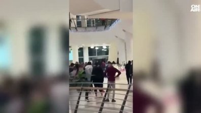 Столичен мол затяга мерките за сигурност след побоя от ученици