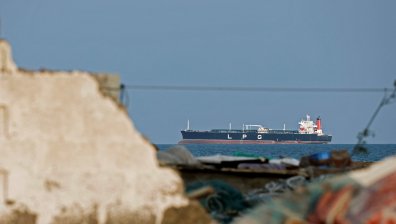 Кризата в Близкия изток: Иран минира Ормузкия проток?