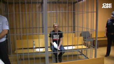 Оставиха руския журналист Иван Голунов под домашен арест