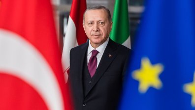 ЕП замрази преговорите с Турция за присъединяване към ЕС