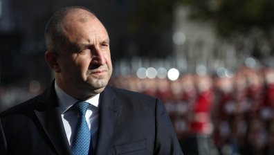 Радев: Курсът на новото правителство ни тласка близо до войната