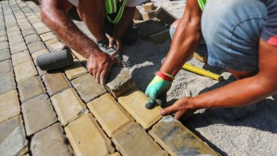 След 3 дни проверки издириха бащата на детето, редило павета в София