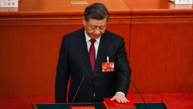 Още 5 г. на власт: Си Дзинпин беше избран за трети мандат като президент на Китай