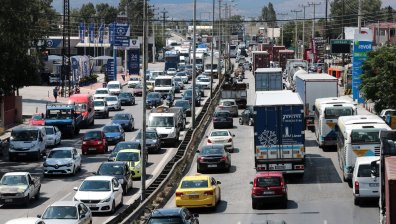 &euro;350 глоба за шофьор без колан, &euro;700 за минаване на червен светофар в наша съседка