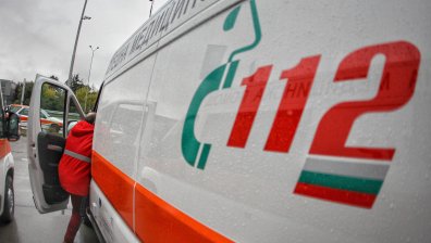 Моторист е с опасност за живота след инцидент на пътя Бургас - Малко Търново