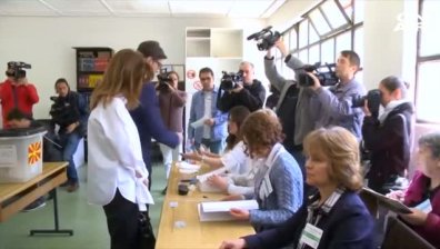 Изравнени сили и балотаж на президентските избори в Северна Македония