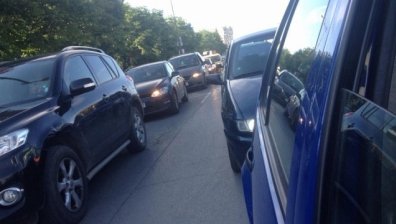 Хиляди се завръщат у дома след почивните дни