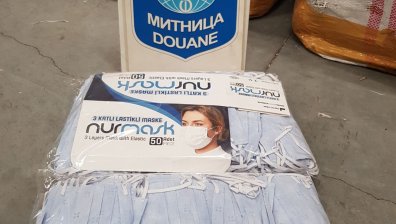 Хванаха 37 500 контрабандни маски в ТИР на "Капитан Андреево"