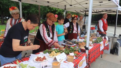 "Автентично": Вкусът на Странджанските гозби се пренесе в центъра на София