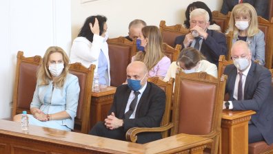 Дончев: Демокрацията не е диктатура, ще има промени