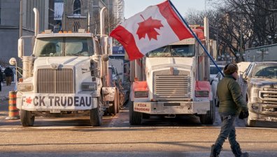 "Конвоят на свободата" окупира Отава вече втора седмица