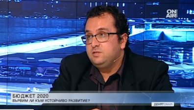 В коалиционното управление трябвало да се зачитат интересите на двете страни