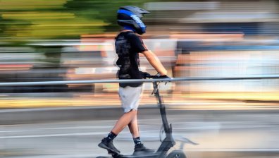 Стара Загора започва връщането на временно отнетите електрически тротинетки