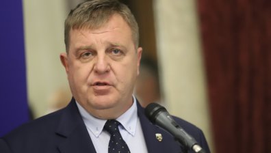 Каракачанов: Свалянето на блокадата беше обсъждано, но МВР взима решенията
