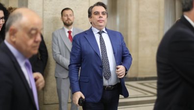 Асен Василев: Борисов не е в положение да поставя условия
