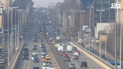 Камиони над 12 т няма да пречат на прибиращите се