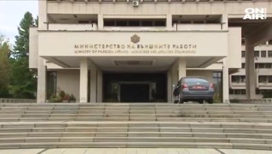 МВнР: България не е въвела ограничения на държавните си граници