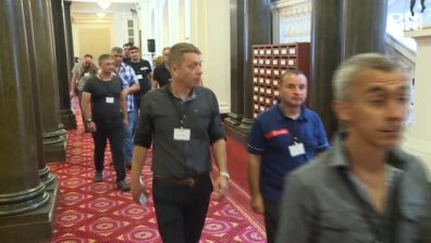 Управляващите обещаха да решат казуса с пенсионирането на миньорите