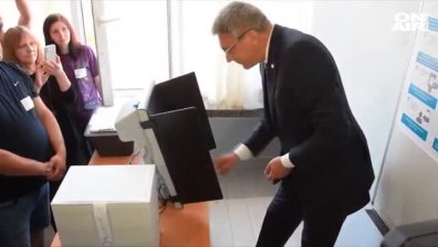 Карадайъ гласува машинно и се обяви за мир и толерантност