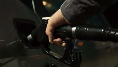 КЗК ще проверява на цените на горивата по сигнал на прокуратурата
