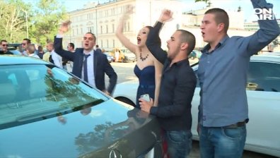 За баловете: Засилено полицейско присъствие в училищата и около заведенията