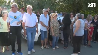 Перничани скочиха срещу инсинератор за изгаряне на животински трупове