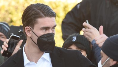 "Ювентус" чупи рекорд с трансфера Душан Влахович