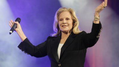 80-годишната Силви Вартан слага край на кариерата си: "Уморих се"