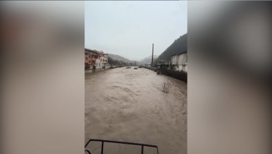 В Златоград алармират за опасност от наводнение: Утре може да бъде късно (+ВИДЕО)