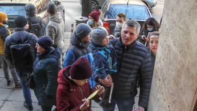 Достъп до здравни услуги: Готови ли са личните лекари да приемат бежанци от Украйна?