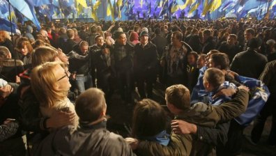 Партията на Янукович с убедителна победа в Украйна