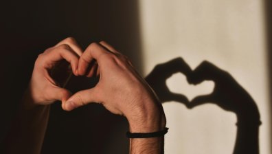 Любовен хороскоп за зодиите за 24 април