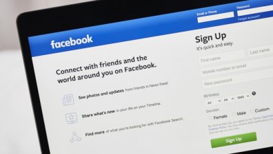 Facebook ще спре да изпраща данни за европейците до САЩ?