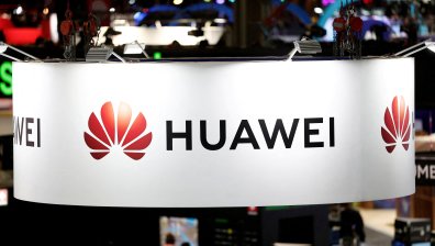 Huawei увеличава скоростно производството на чипове с AI