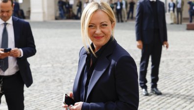 Мелони информира Матарела: Готови сме да съставим правителство най-скоро